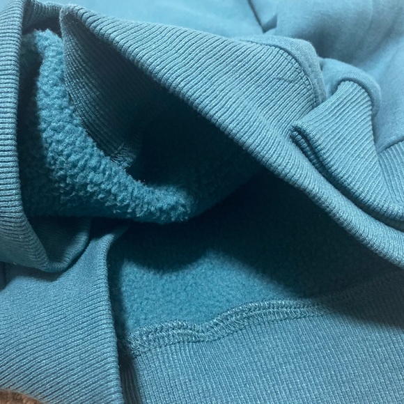 Nike Sweaters 🐣 - Picture 6 of 7